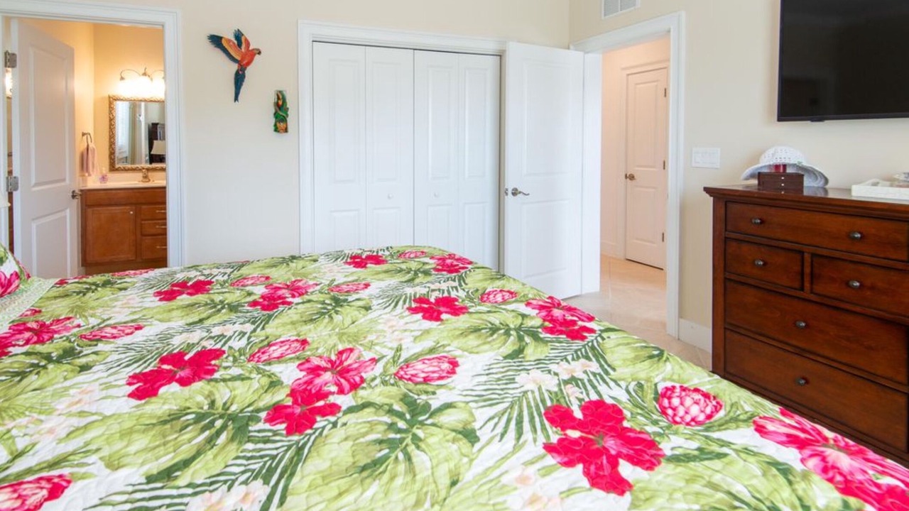 Photo of Bedroom in Breezeswept Beach Estates