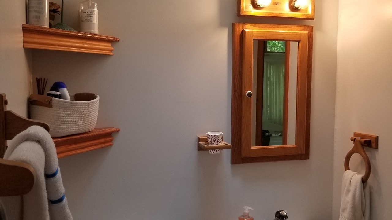 Photo of Bathroom in Pultneyville