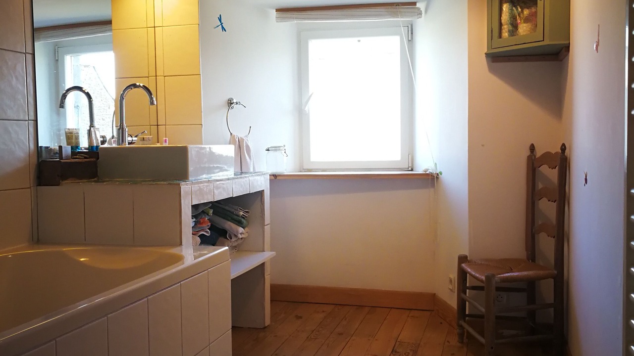 Photo of Bathroom in Neuveglise-sur-Truyere