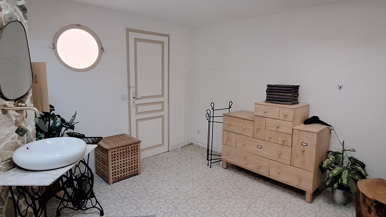 Photo of Bathroom in Saint-Dionisy