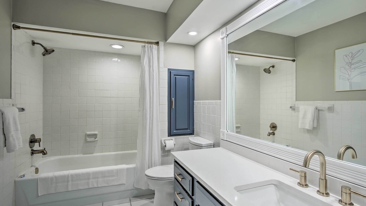 Photo of Bathroom in Afton