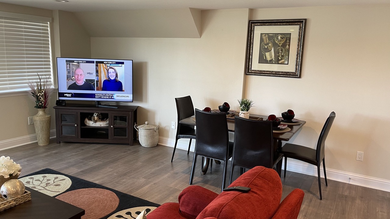Photo of Livingroom in SeaTac