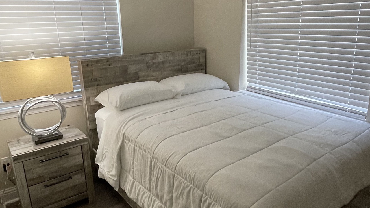 Photo of Bedroom in SeaTac