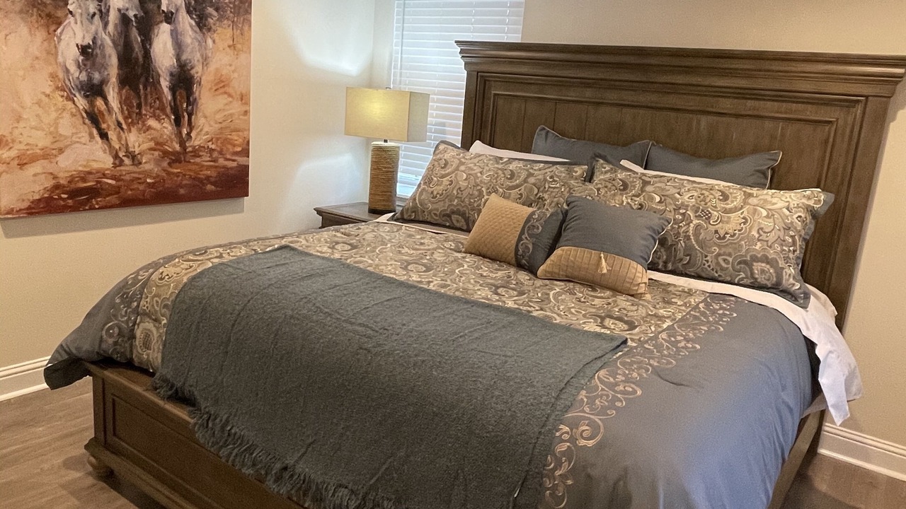 Photo of Bedroom in SeaTac