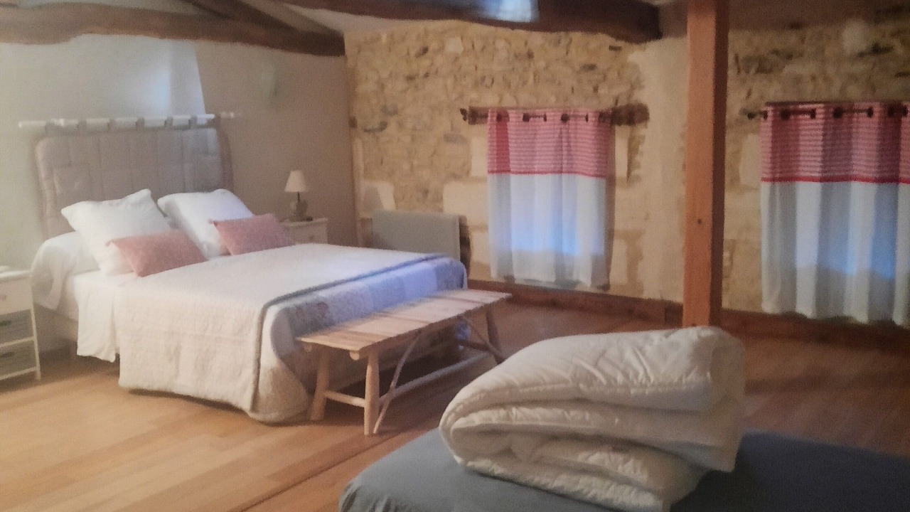 Photo of Bedroom in Saint-Genes-de-Blaye