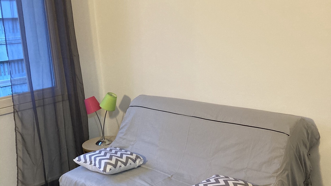 Photo of Bedroom in Valence