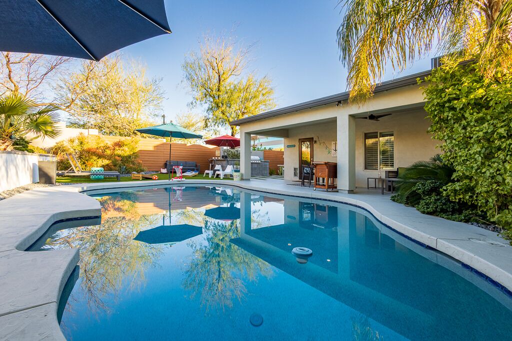 Photo of Outdoor in Greenbrier East Villas