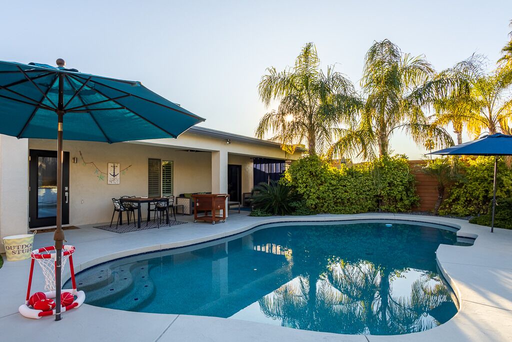 Photo of Outdoor in Greenbrier East Villas