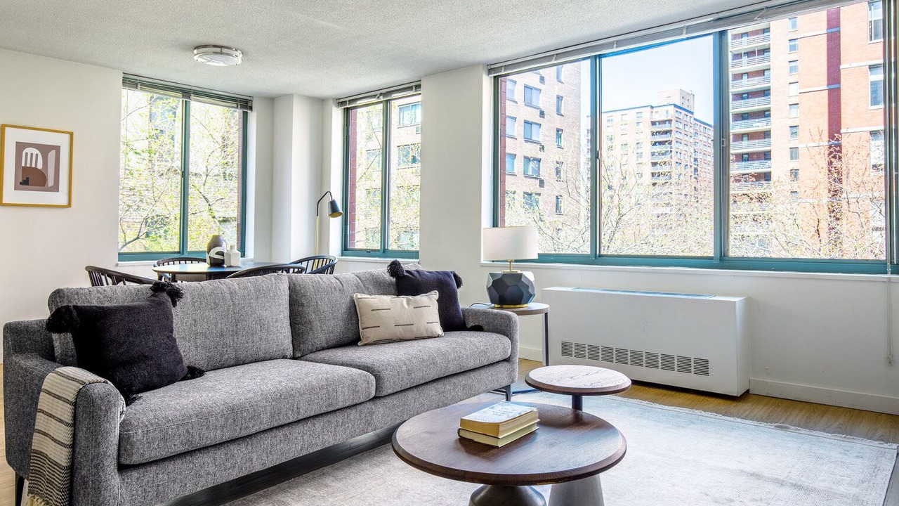 Photo of Livingroom in Manhattan Valley