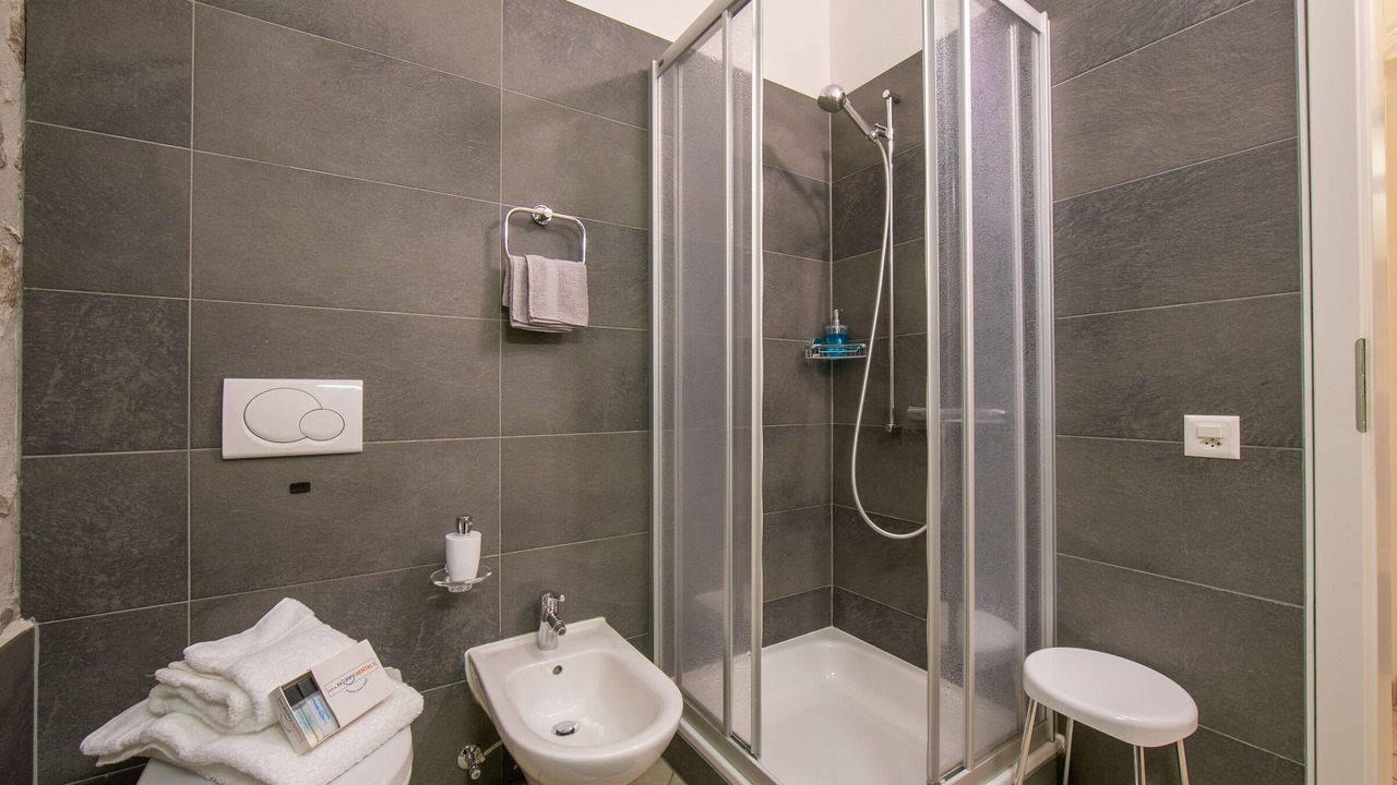 Photo of Bathroom in Melide