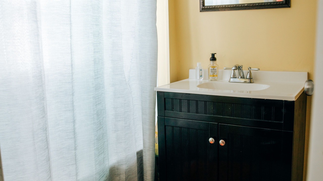 Photo of Bathroom in Reed Creek