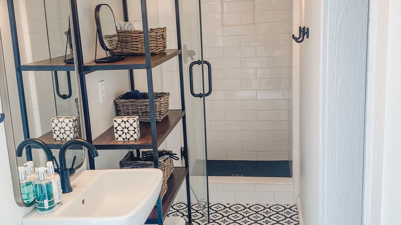 Photo of Bathroom in Port O Connor