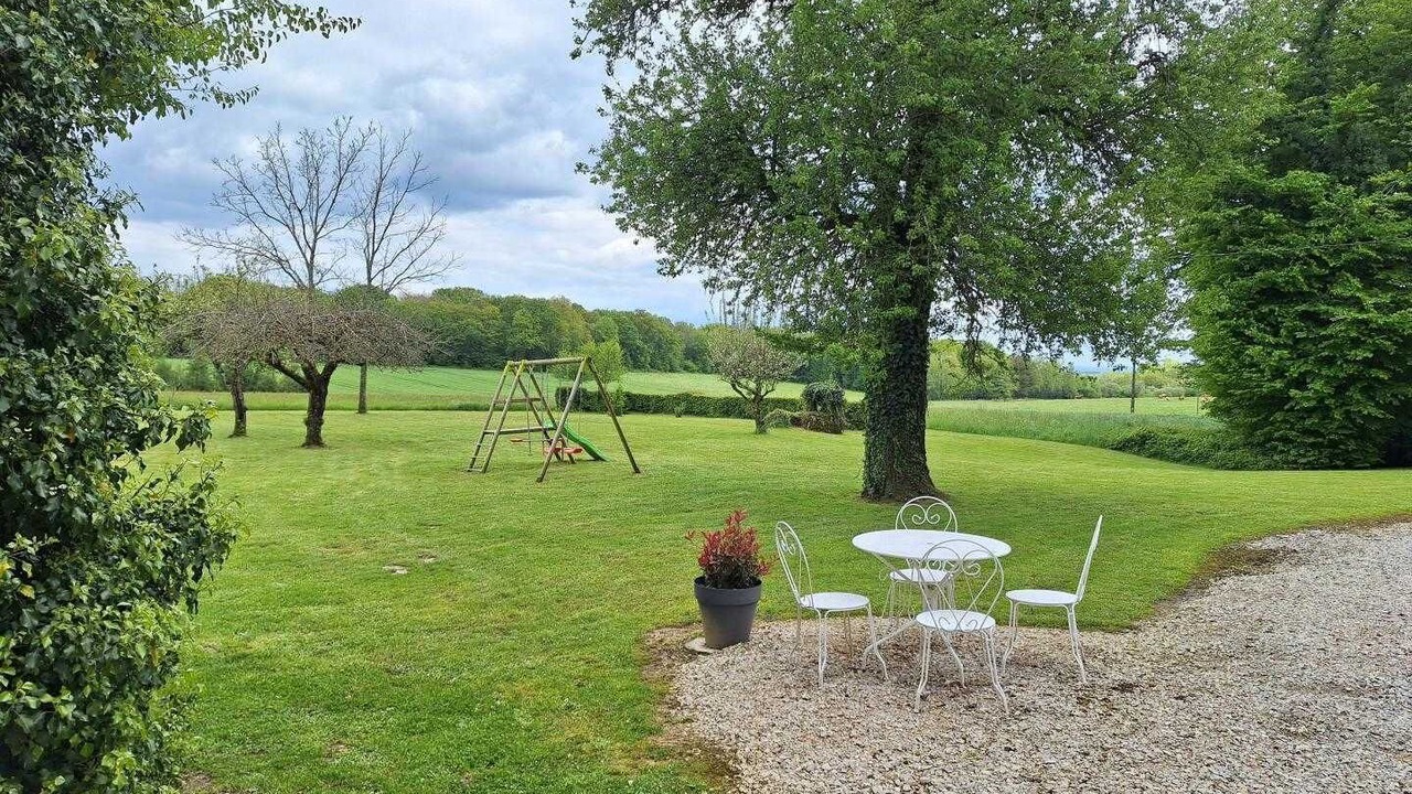 Photo of Outdoor in Mouthier-en-Bresse