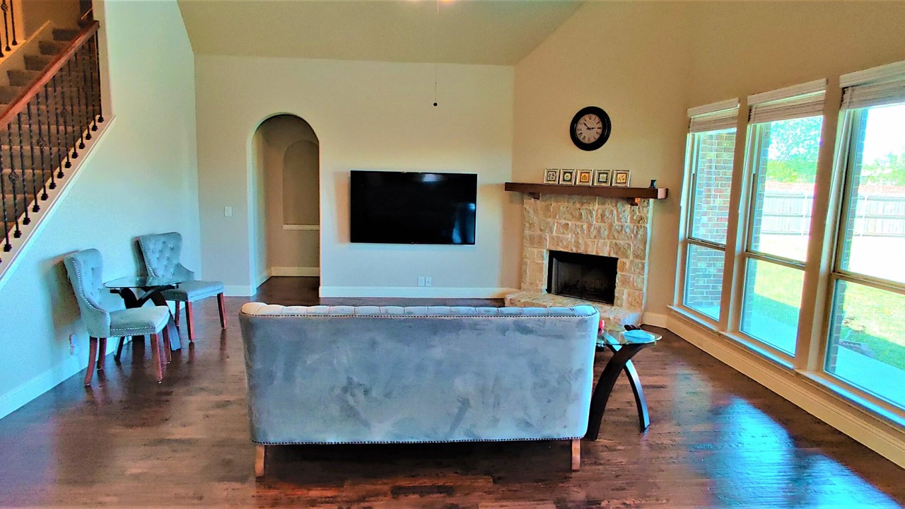 Photo of Livingroom in Lavon