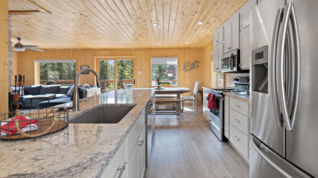 Photo of Kitchen in Red River
