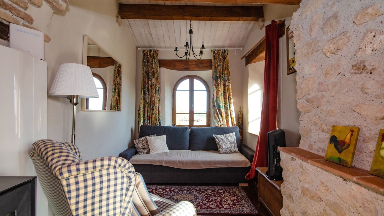 Photo of Livingroom in Broze