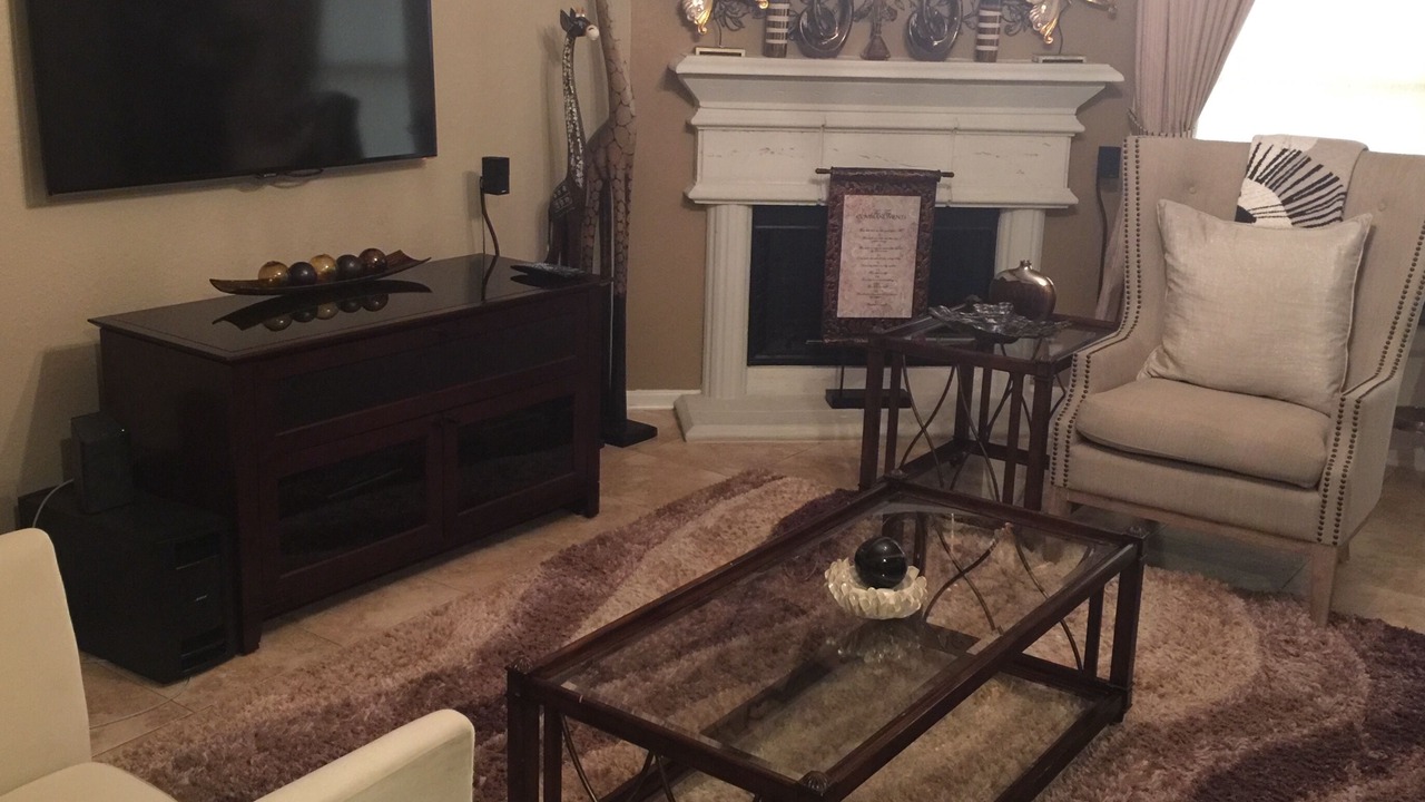 Photo of Livingroom in Cinco Ranch West