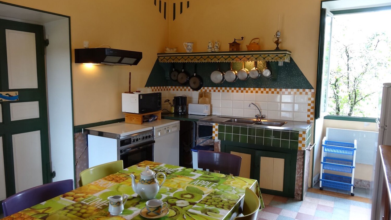 Photo of Kitchen in Saint-Paul-le-Jeune