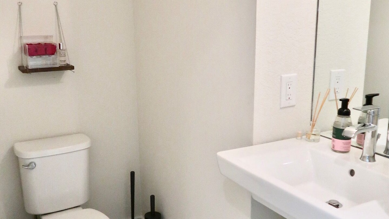 Photo of Bathroom in Govalle