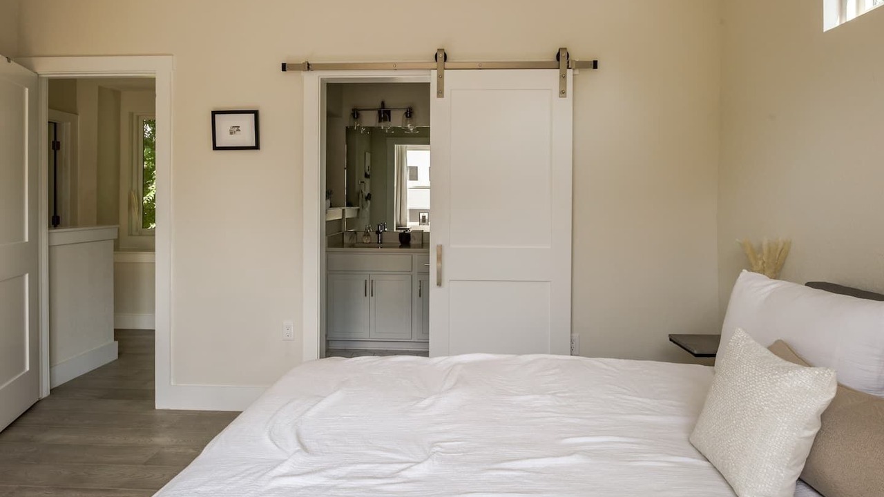 Photo of Bedroom in Govalle