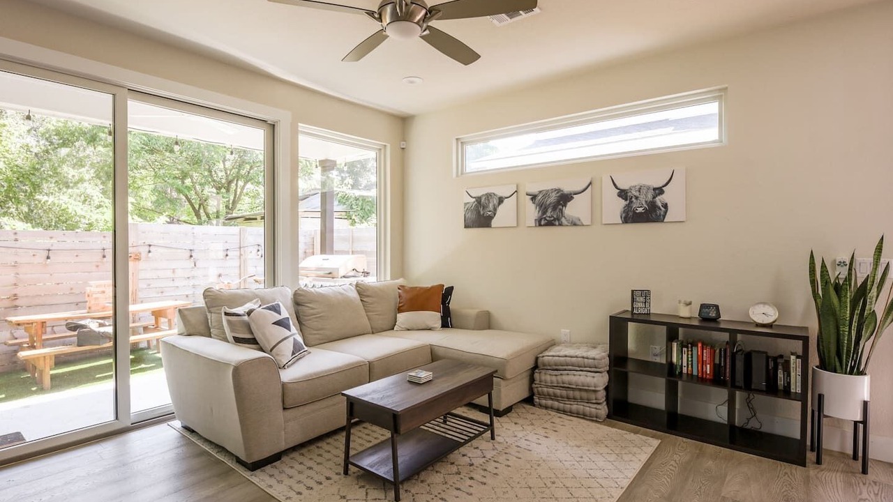 Photo of Livingroom in Govalle