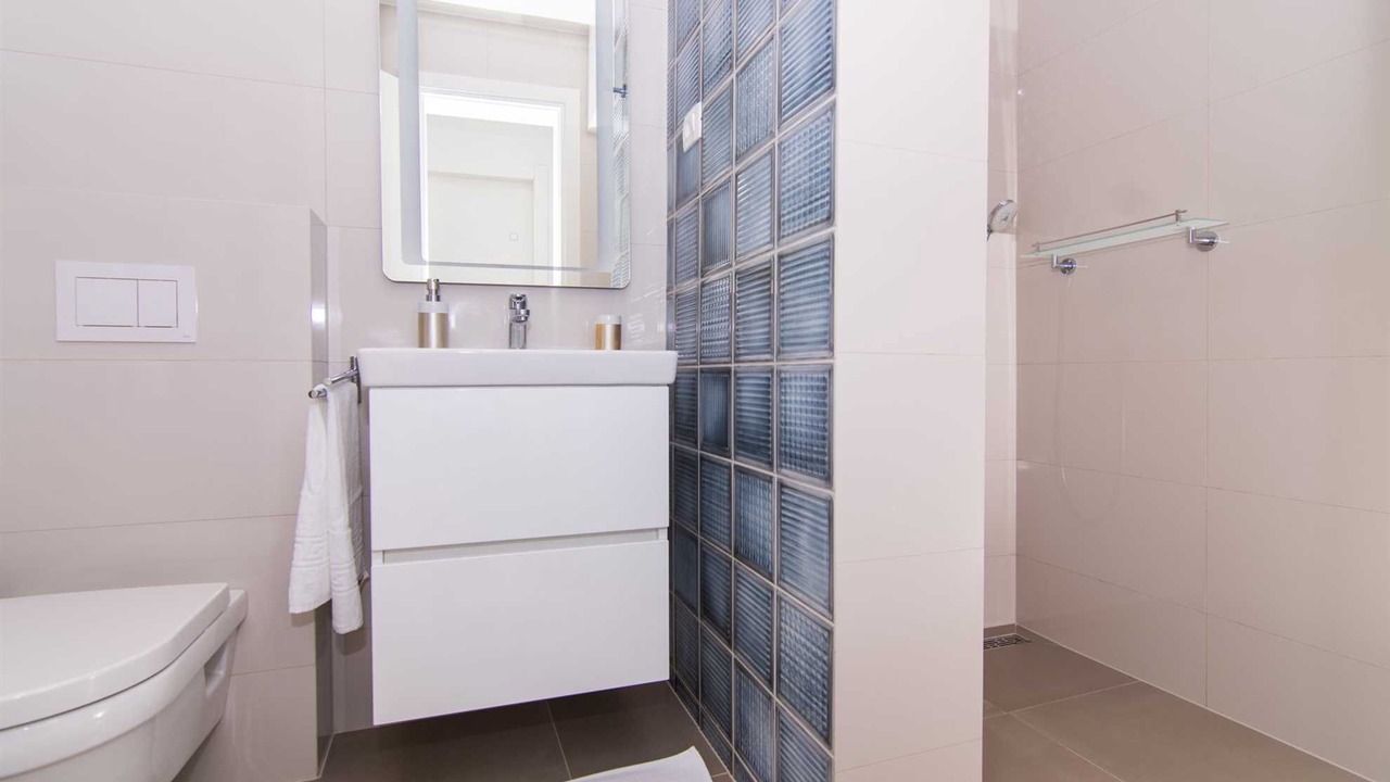 Photo of Bathroom in Okrug Donji