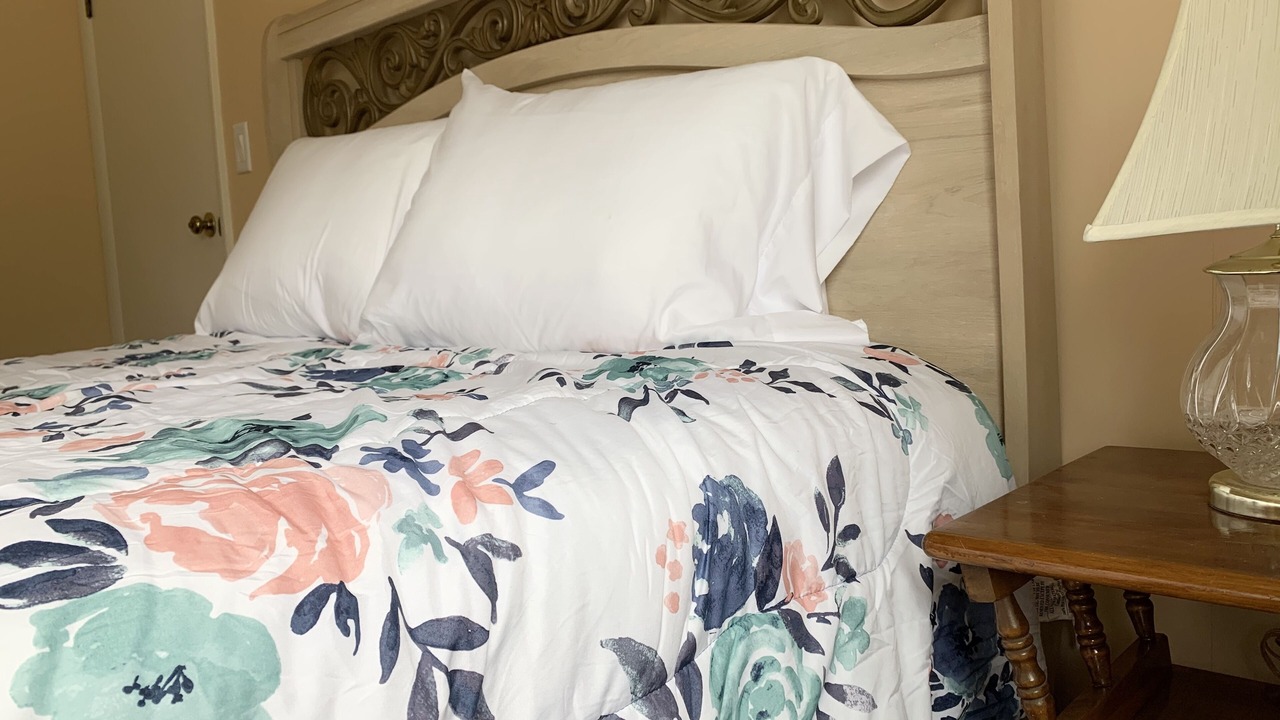 Photo of Bedroom in Lake Leelanau