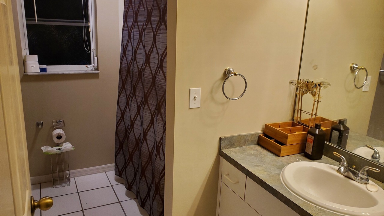 Photo of Bathroom in Harris
