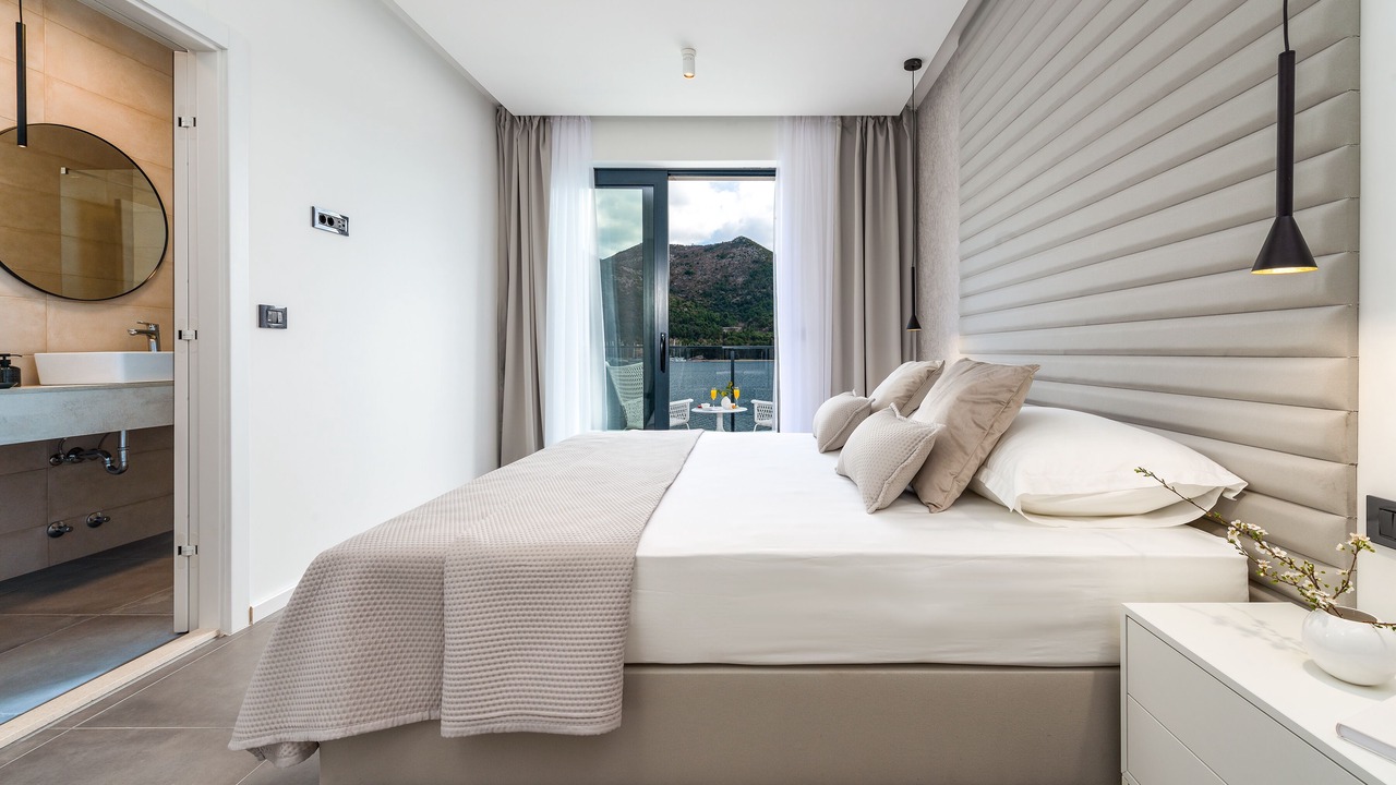 Photo of Bedroom in Slano