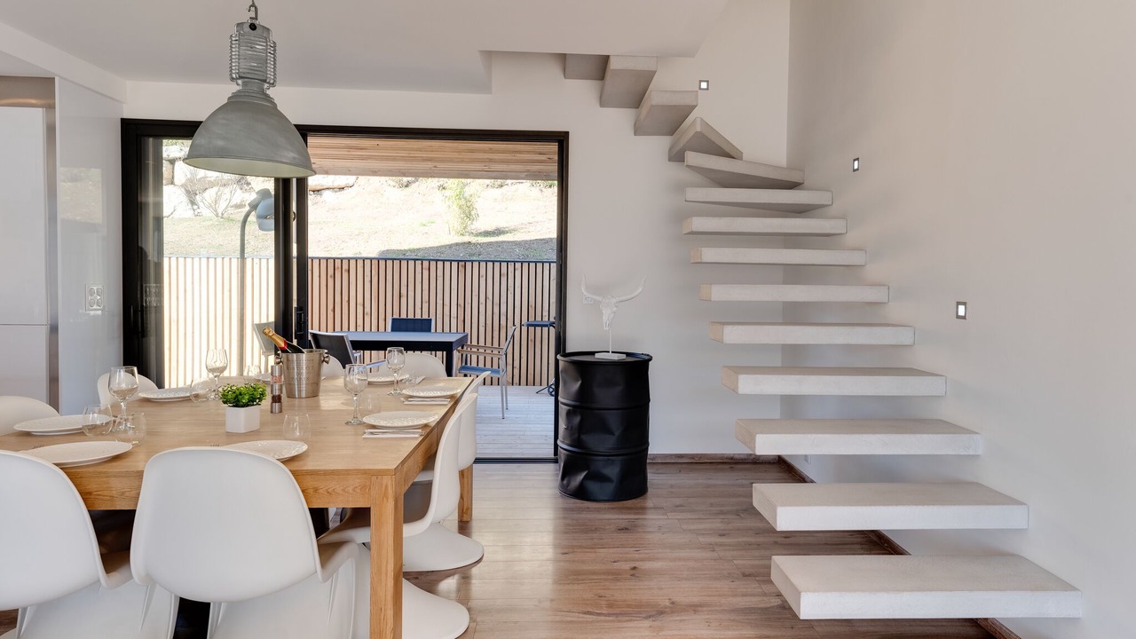 Photo of Others in Lathuile