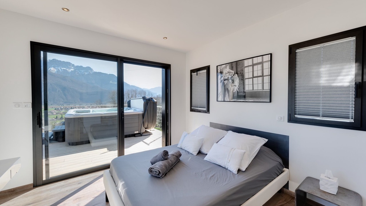 Photo of Bedroom in Lathuile