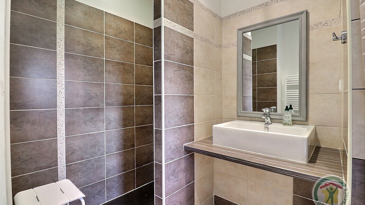 Photo of Bathroom in Plerguer