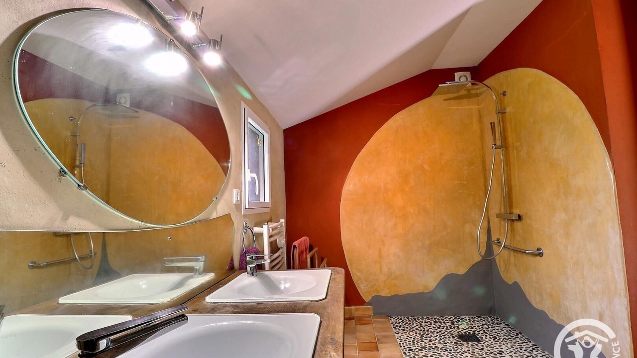 Photo of Bathroom in Saint-Thurial