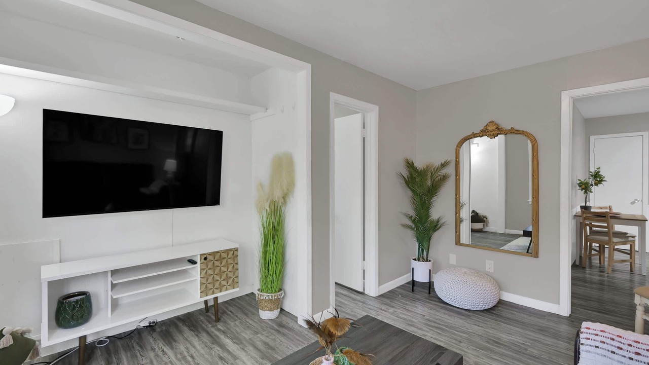 Photo of Livingroom in Huntsville