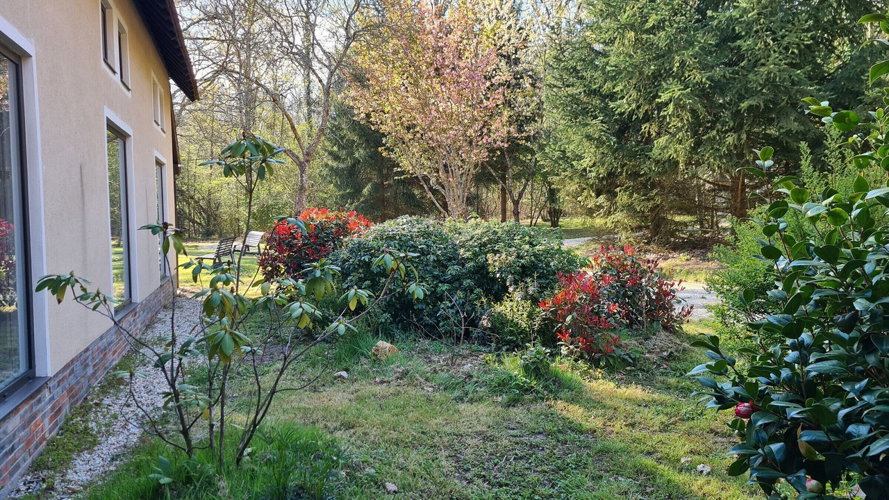 Photo of Outdoor in Vicq-sur-Nahon