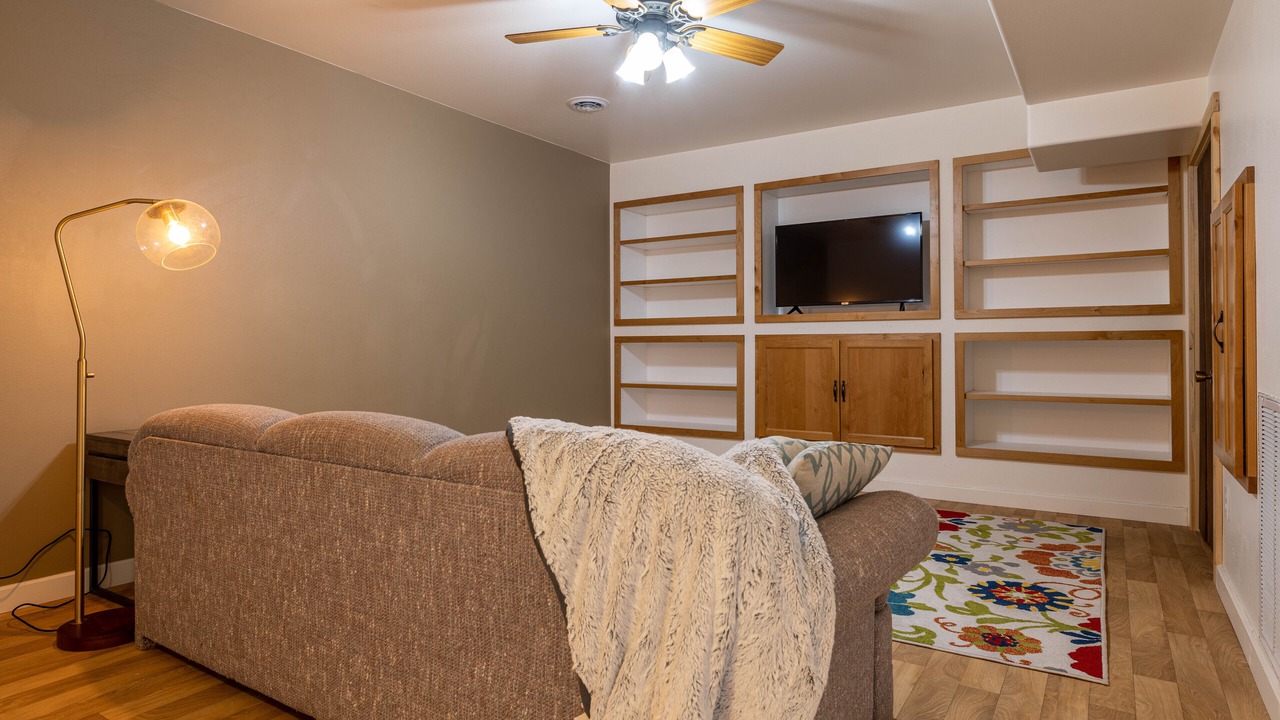 Photo of Livingroom in Cody