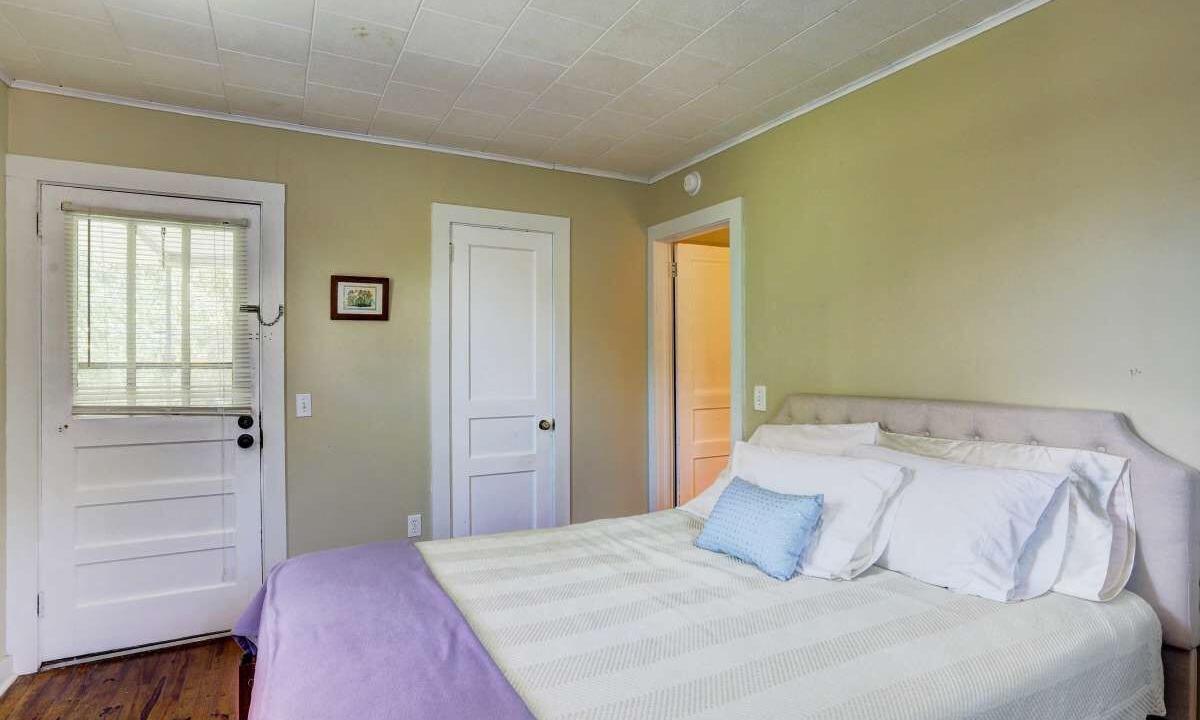 Photo of Bedroom in Fayetteville