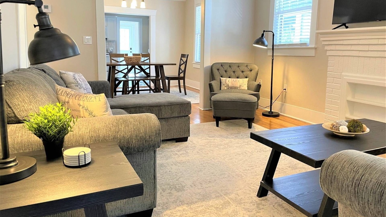 Photo of Livingroom in SoHo