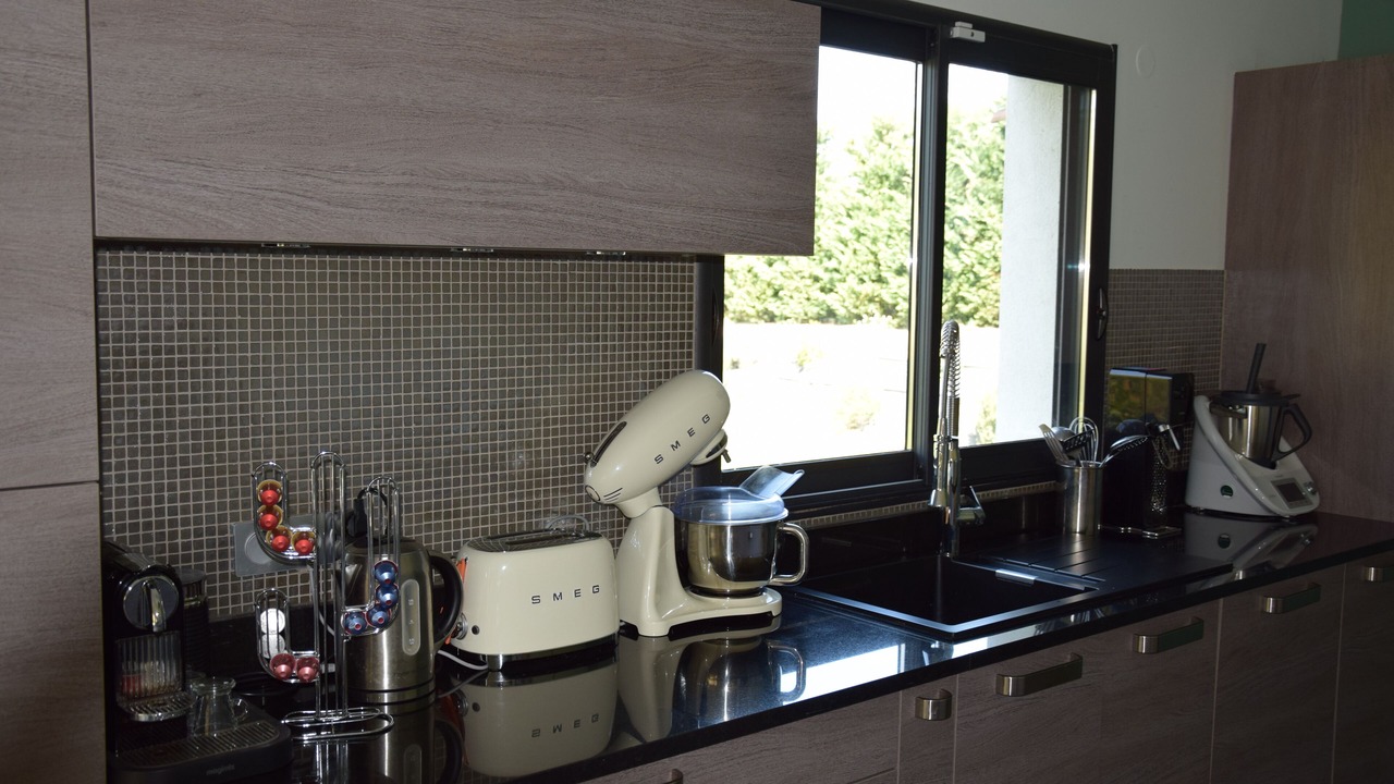 Photo of Kitchen in Simiane-Collongue