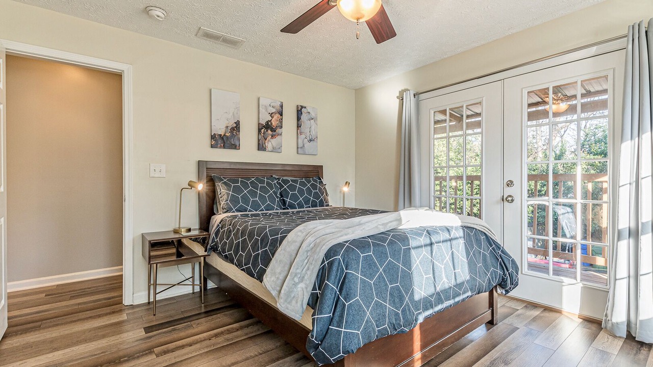 Photo of Bedroom in West End