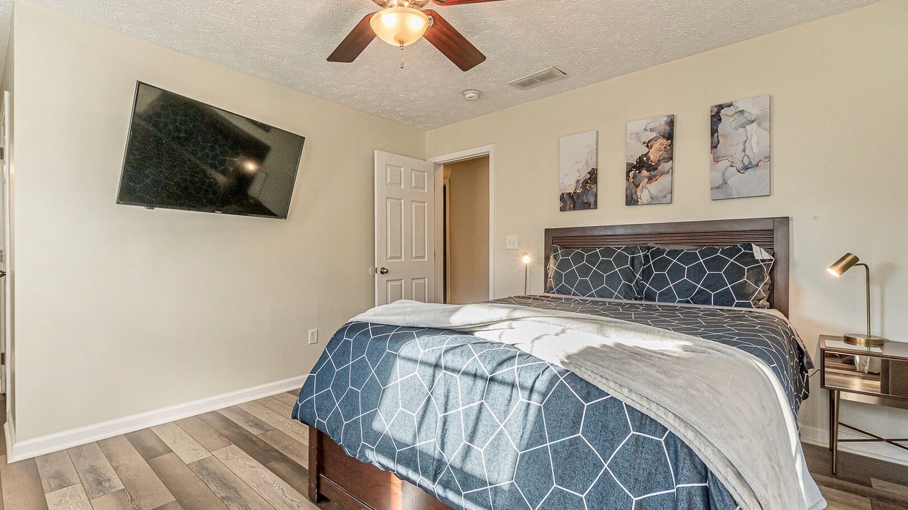 Photo of Bedroom in West End