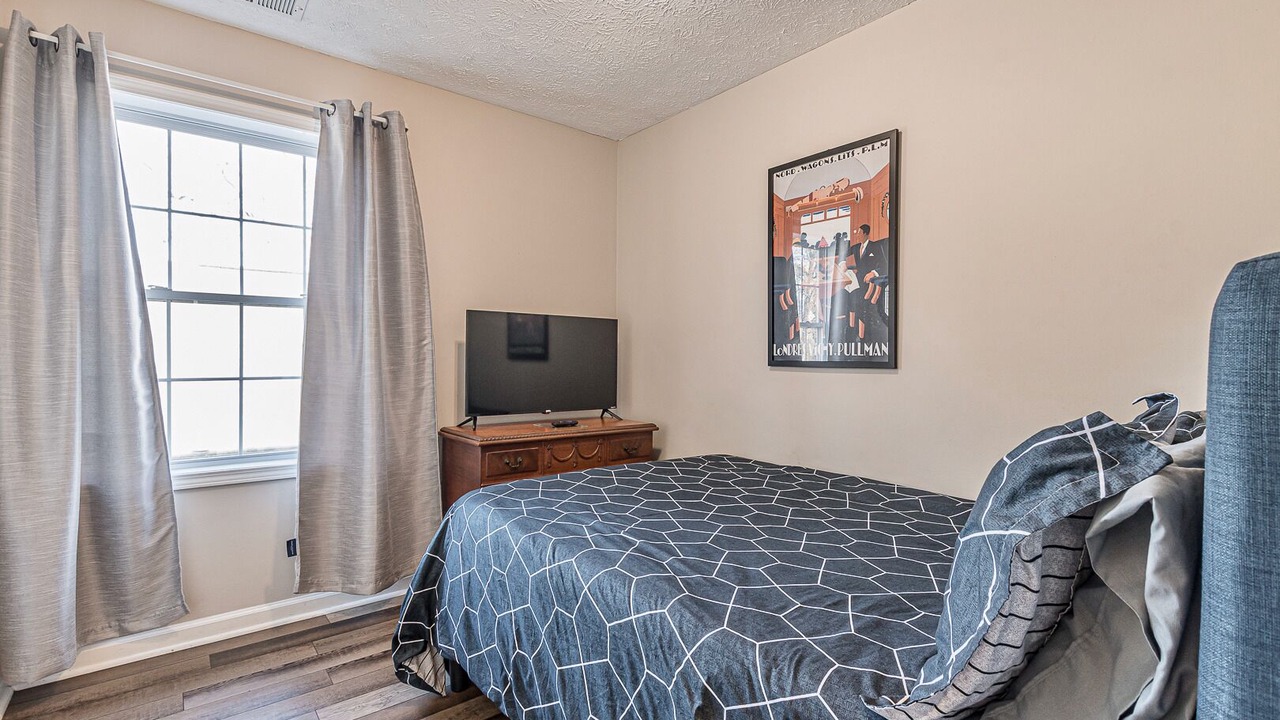 Photo of Bedroom in West End