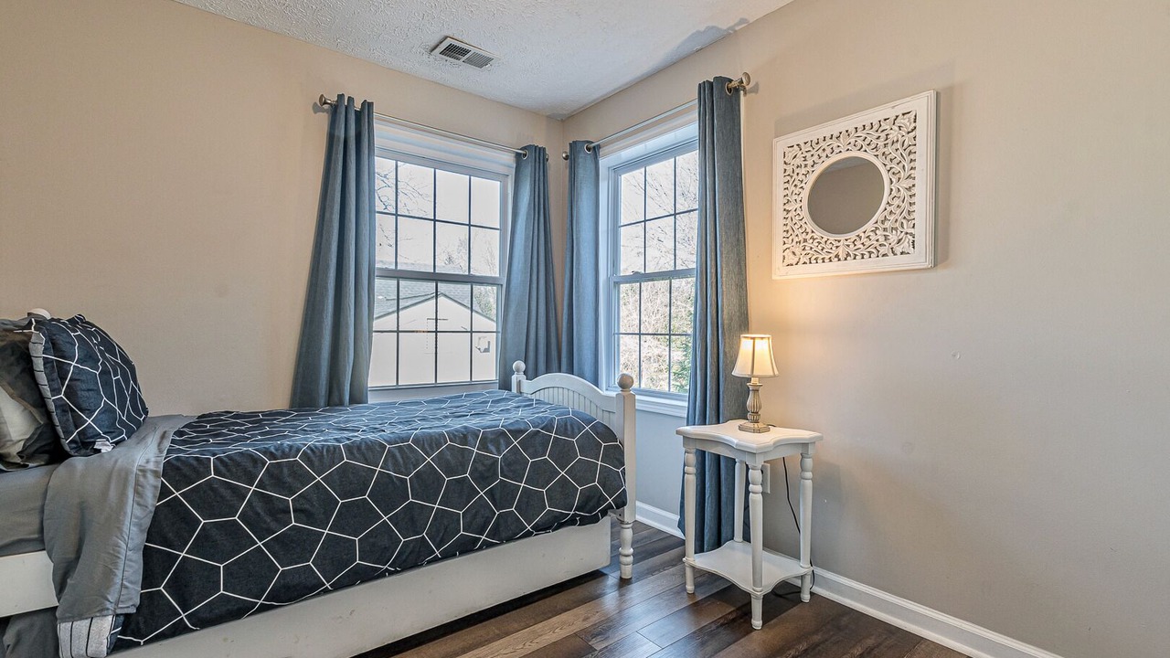 Photo of Bedroom in West End