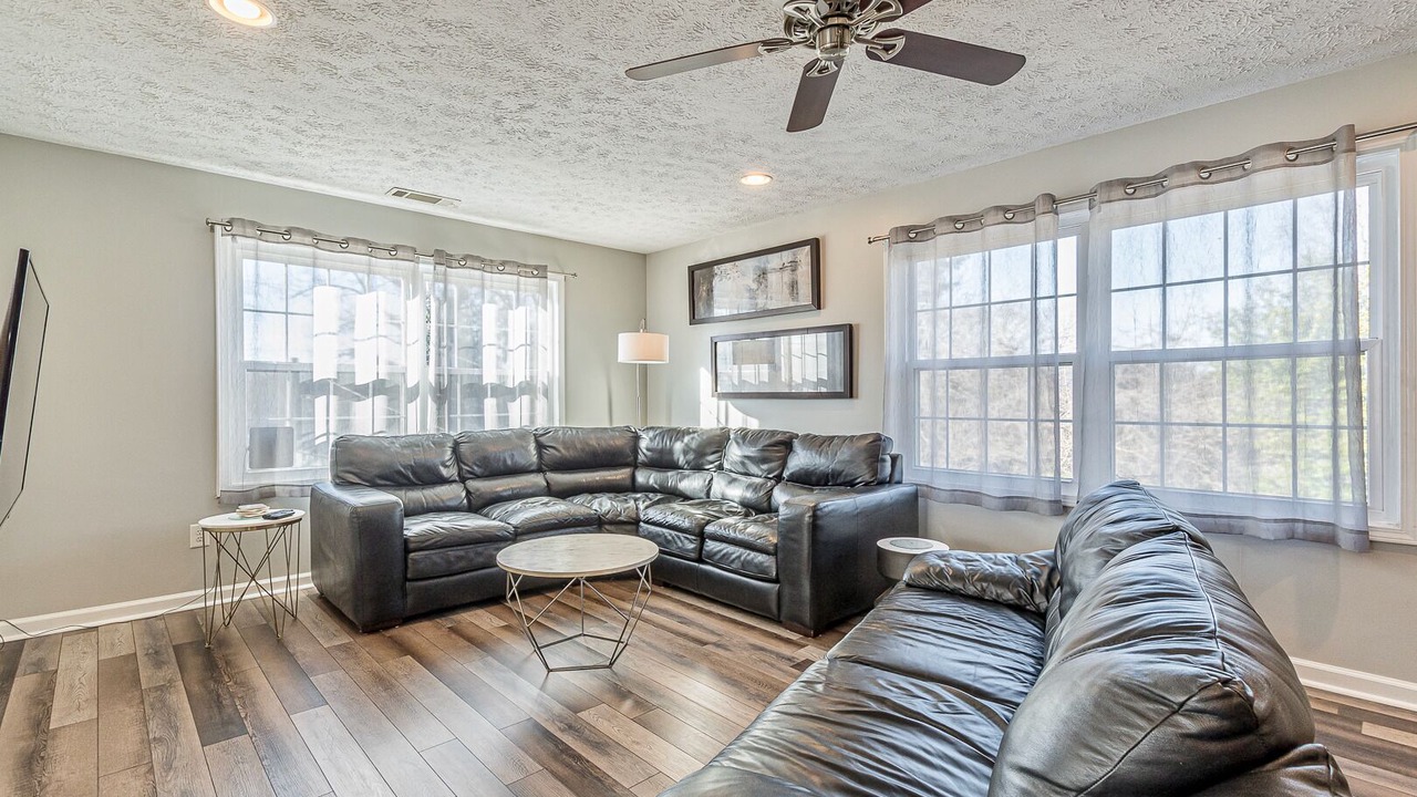 Photo of Livingroom in West End