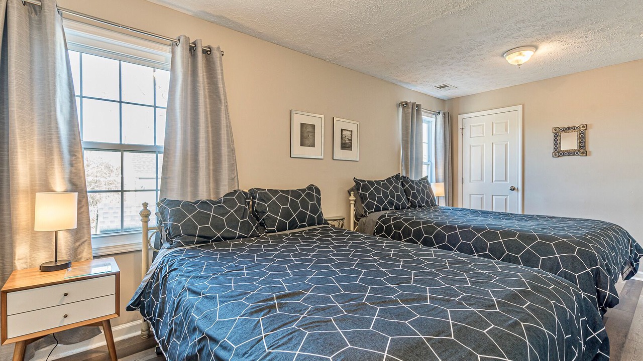 Photo of Bedroom in West End