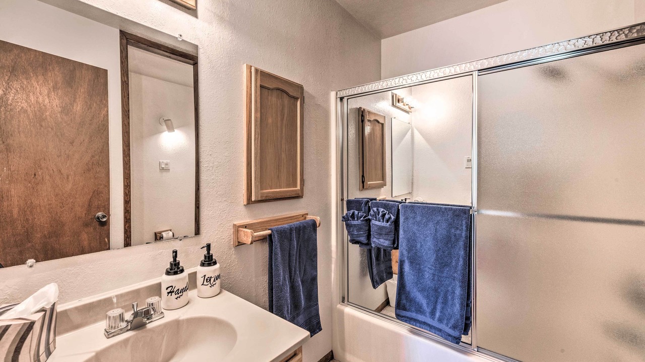 Photo of Bathroom in Ruidoso