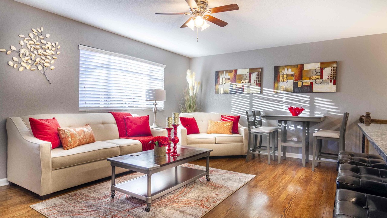 Photo of Livingroom in West Colorado Springs