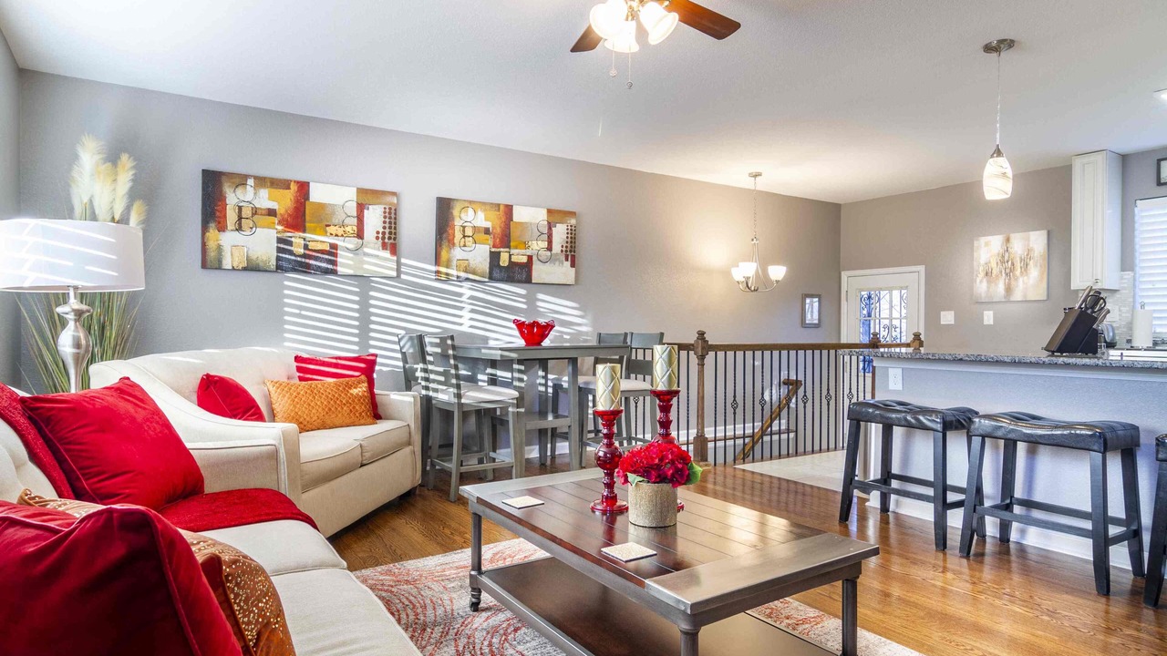 Photo of Livingroom in West Colorado Springs