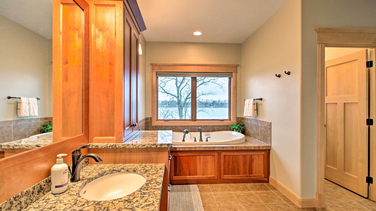 Photo of Bathroom in Alexandria