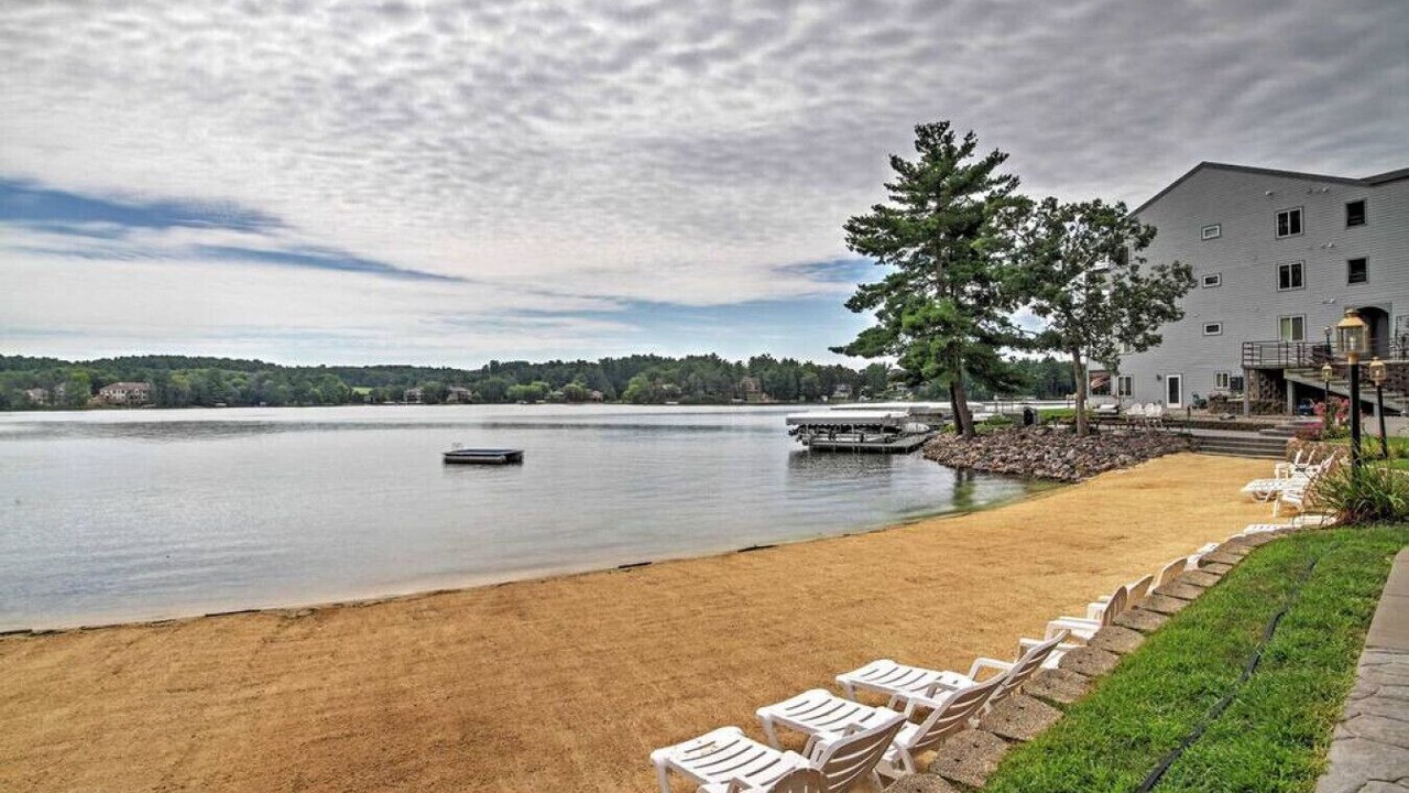 Photo of Others in Lake Delton